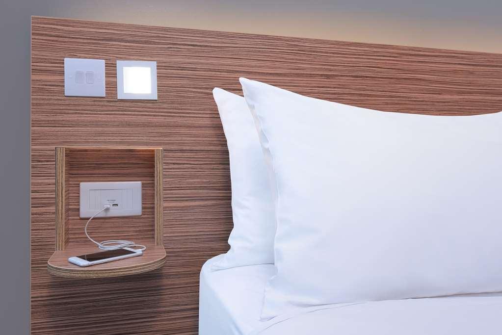 Mercure London Gatwick Airport Horley Cameră foto