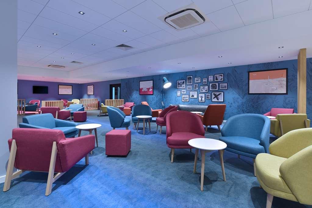 Mercure London Gatwick Airport Horley Restaurant foto