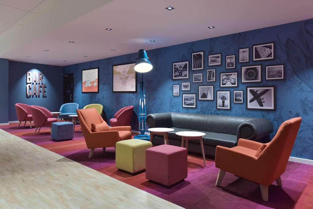 Mercure London Gatwick Airport Horley Restaurant foto
