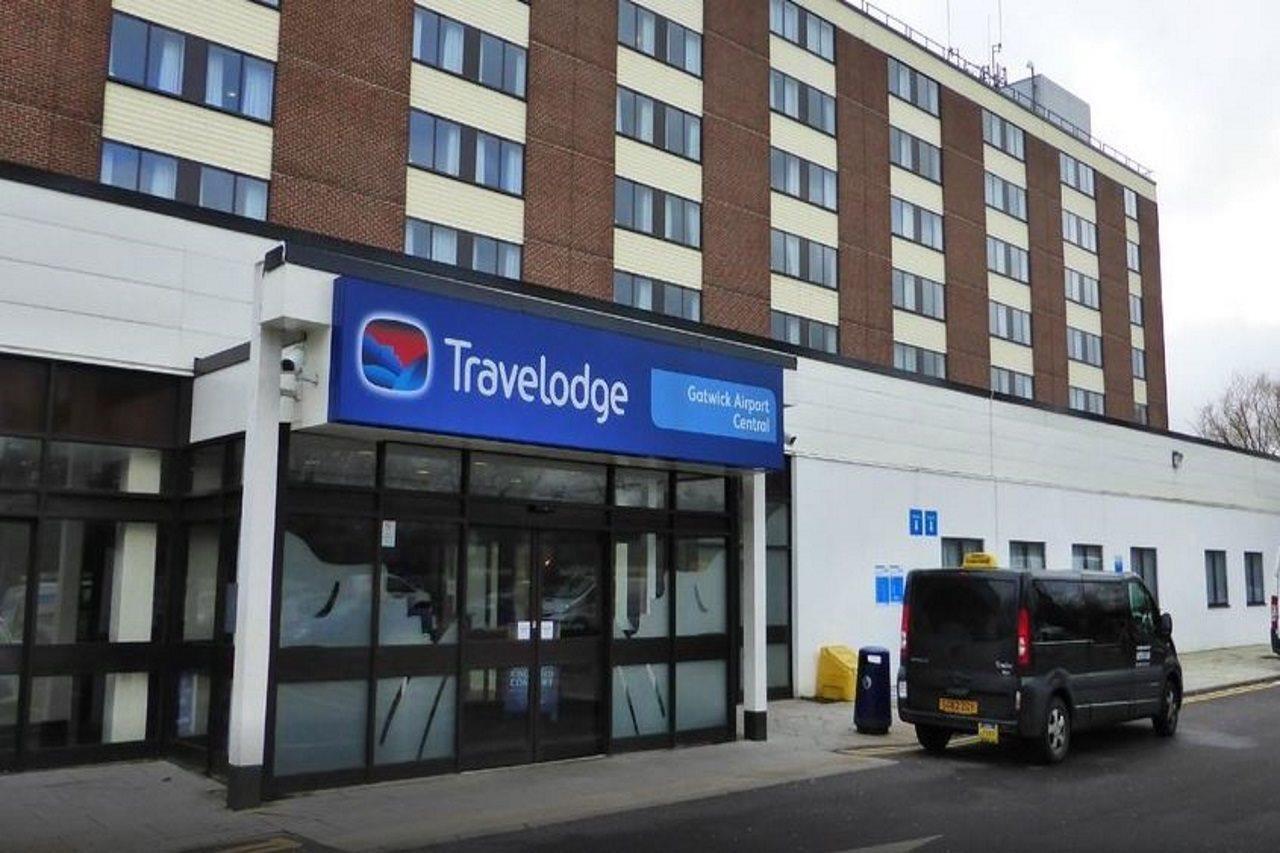 Mercure London Gatwick Airport Horley Exterior foto